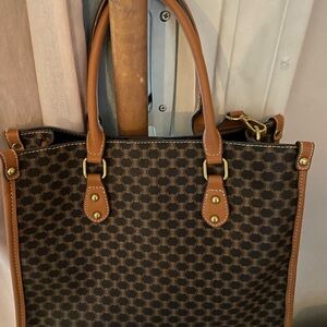 Purse- unknown brand